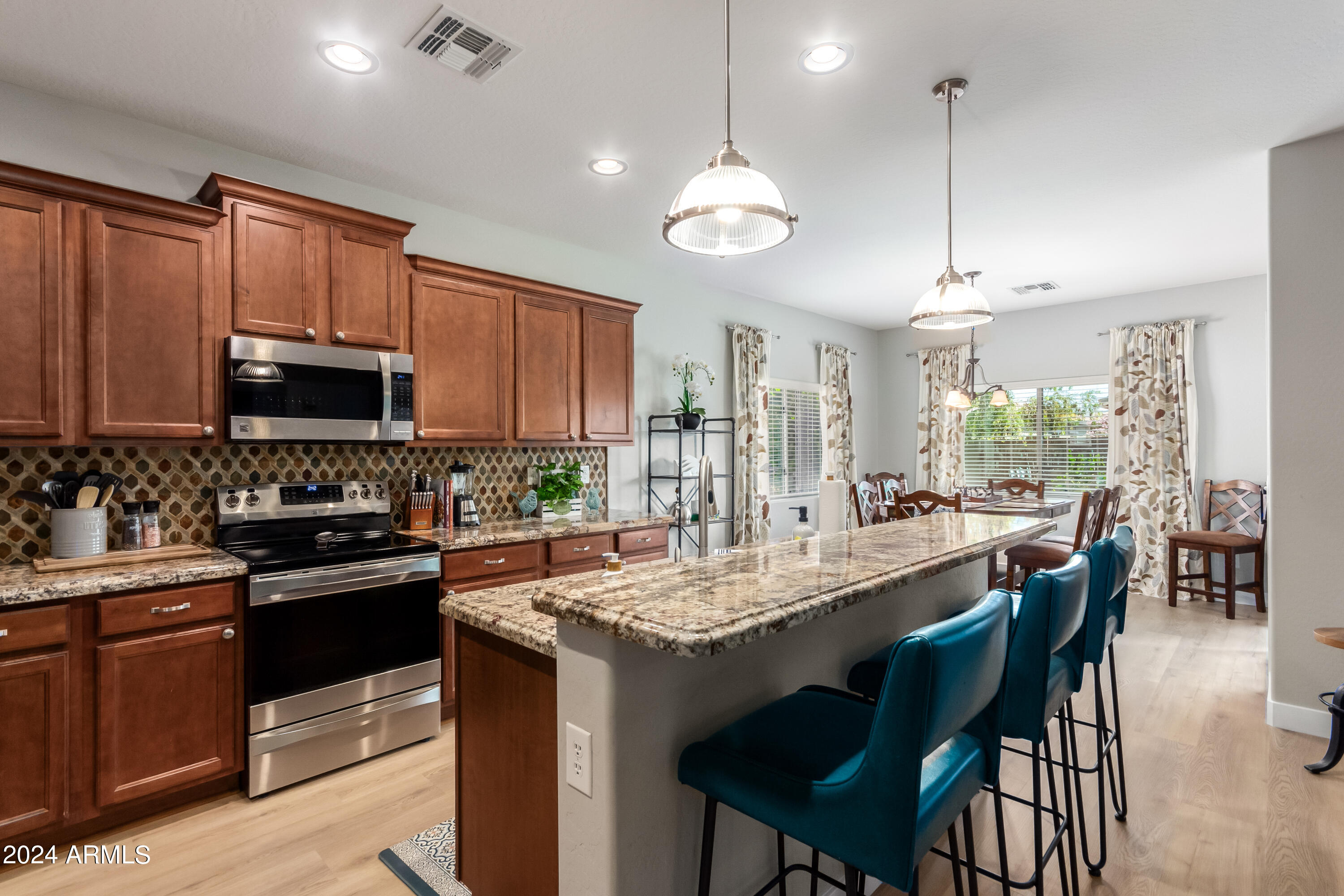 2695 East Rakestraw Lane Gilbert, AZ 85298 - Photo 25 of 41 20 - Rakestraw