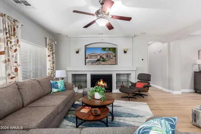 $3,800 | 2695 East Rakestraw Lane, Gilbert, AZ 85298