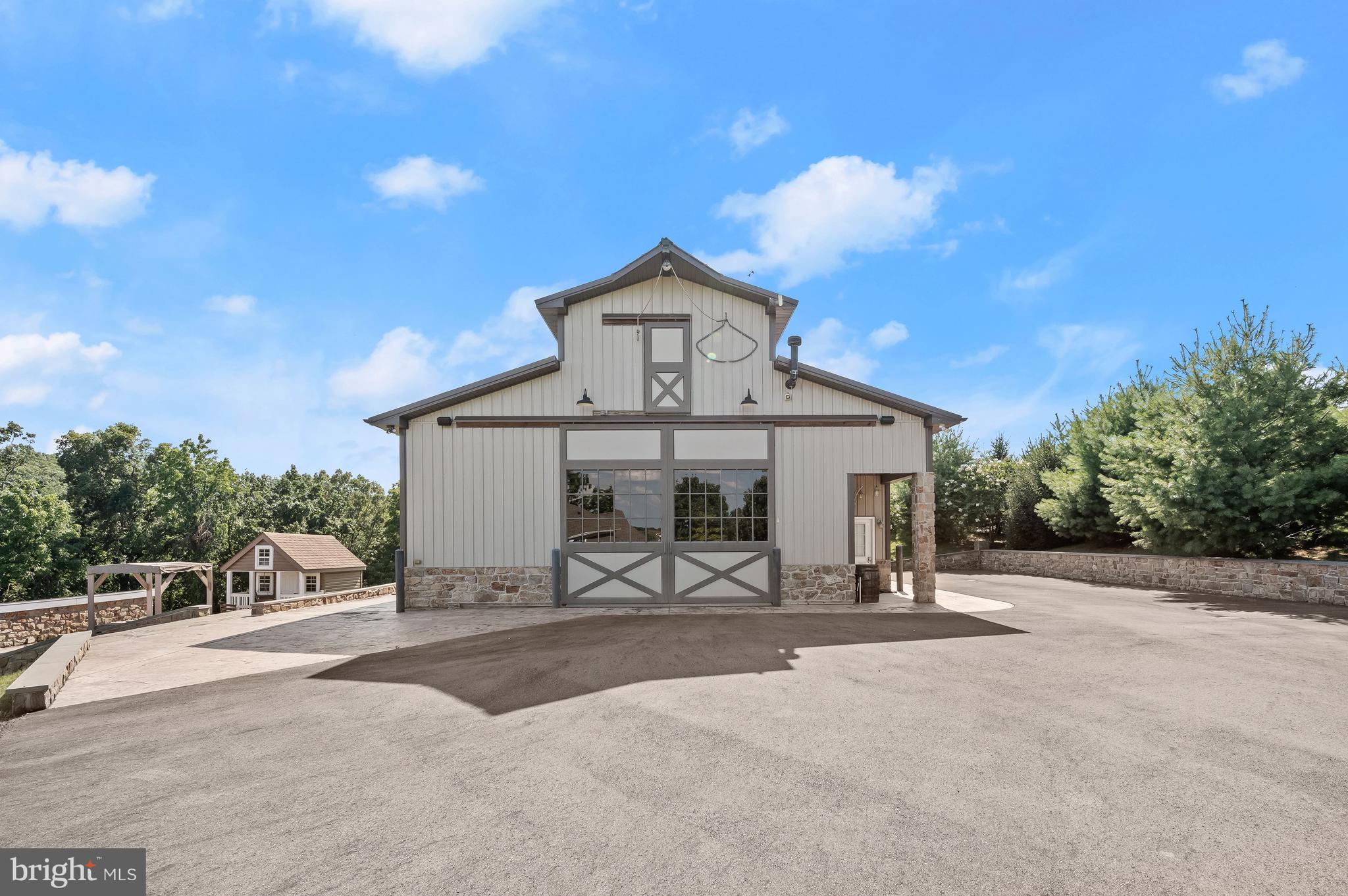 1069 Berberi Road Westminster, MD 21157 - Photo 60 of 92 Barn