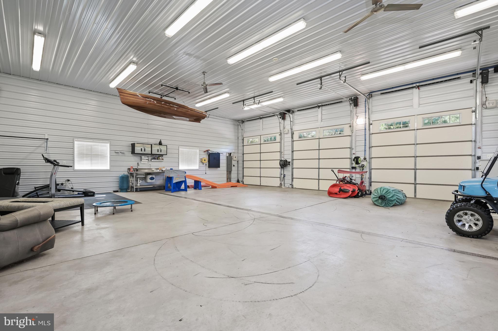 1069 Berberi Road Westminster, MD 21157 - Photo 61 of 92 Barn