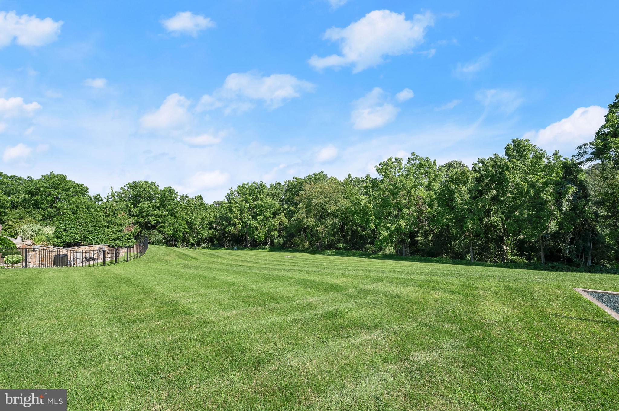 1069 Berberi Road Westminster, MD 21157 - Photo 67 of 92 Yard