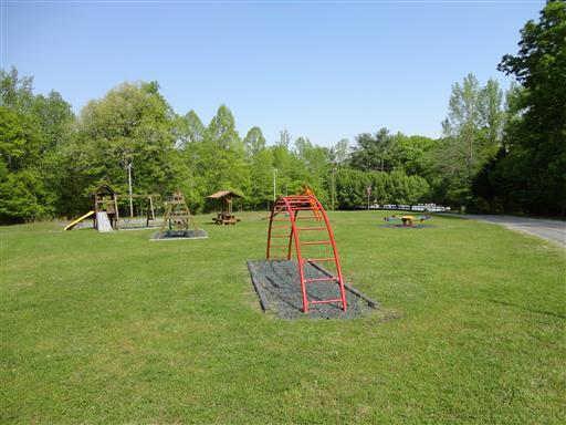 331 Spring Circle Smithville, TN 37166 - Photo 4 of 12 Gallery Image 4