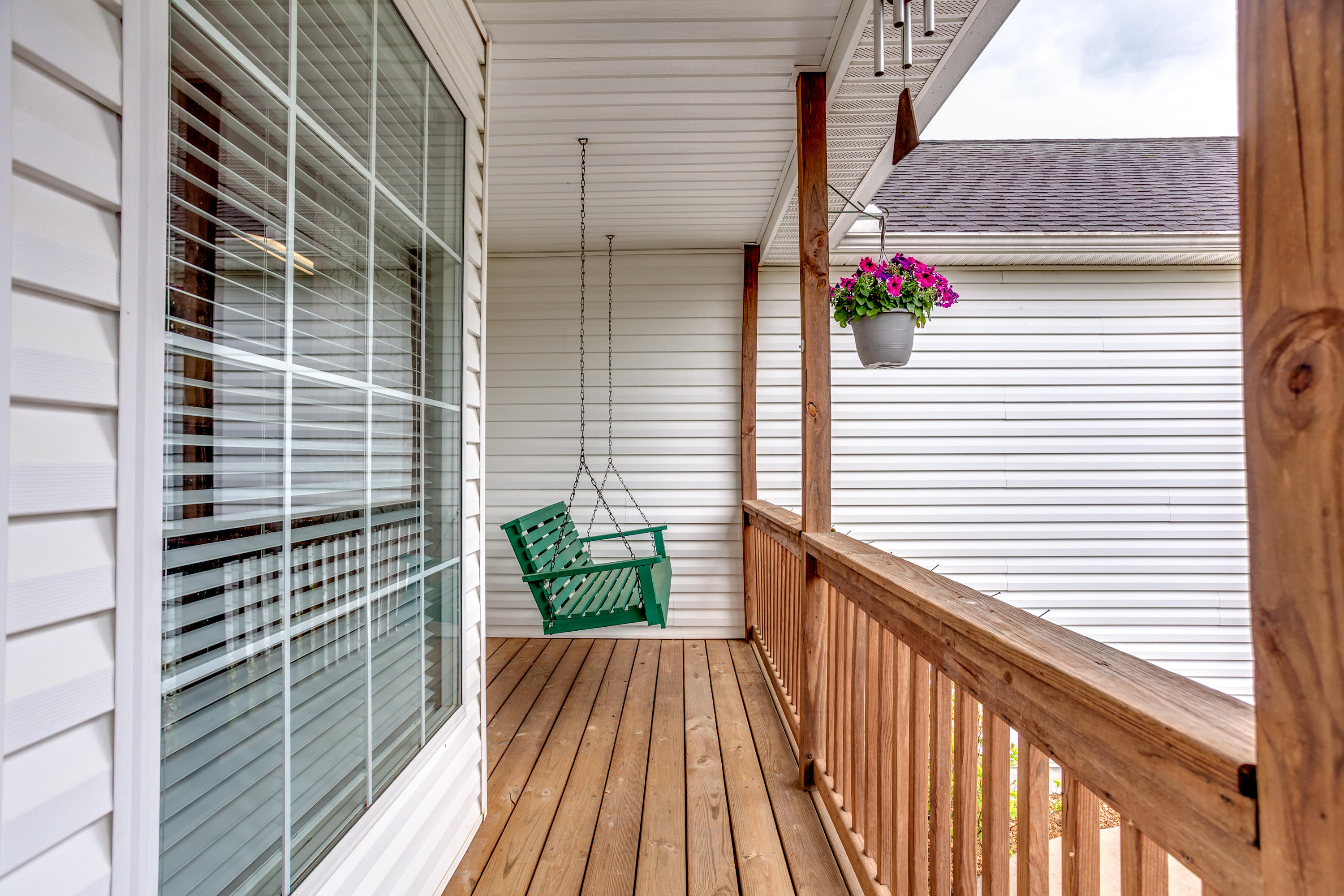 8809 Heiskell Road Powell, TN 37849 - Photo 5 of 36 005200519-1-8809HeiskellRdPowellTN-SMALL