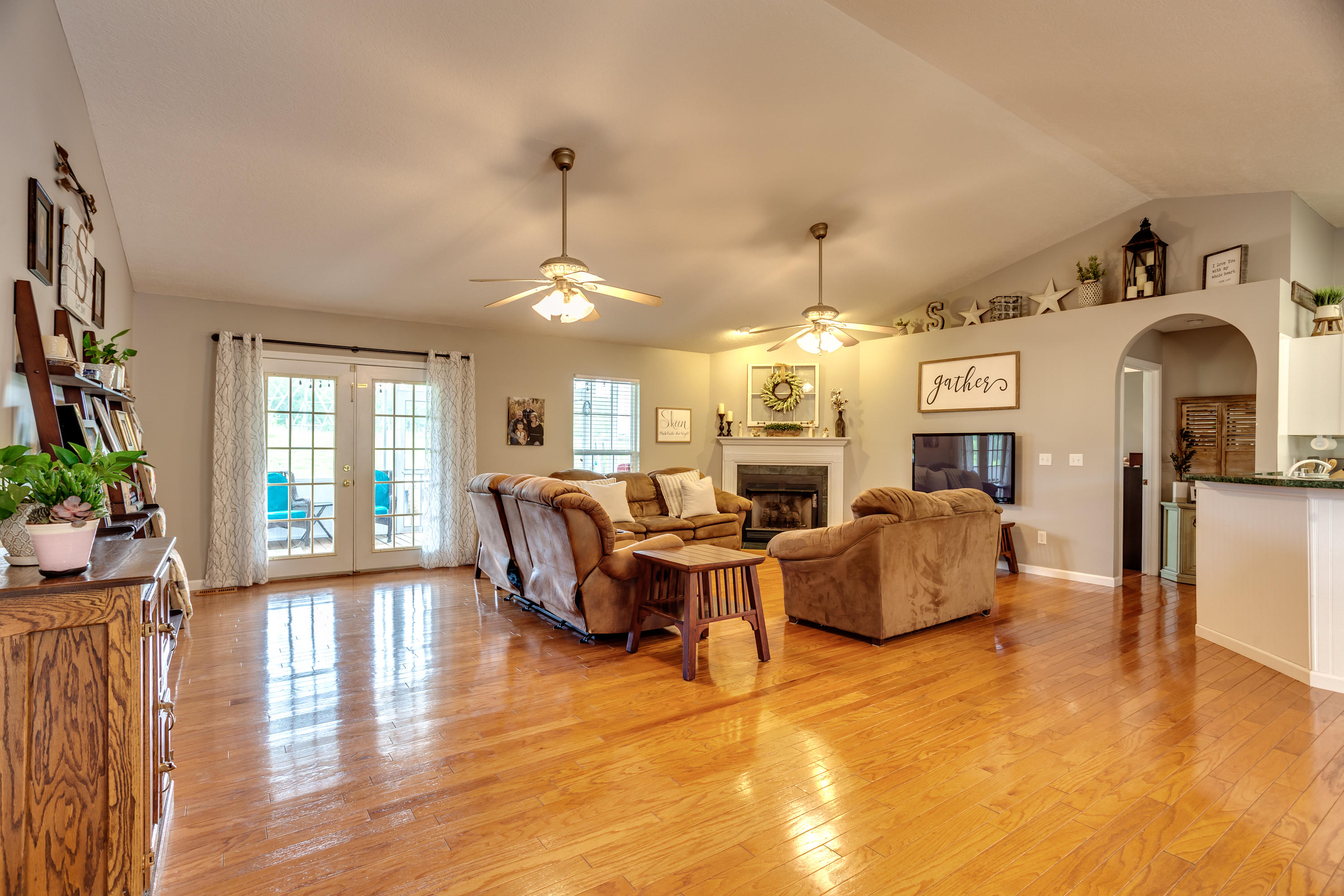 8809 Heiskell Road Powell, TN 37849 - Photo 7 of 36 007200519-1-8809HeiskellRdPowellTN-SMALL
