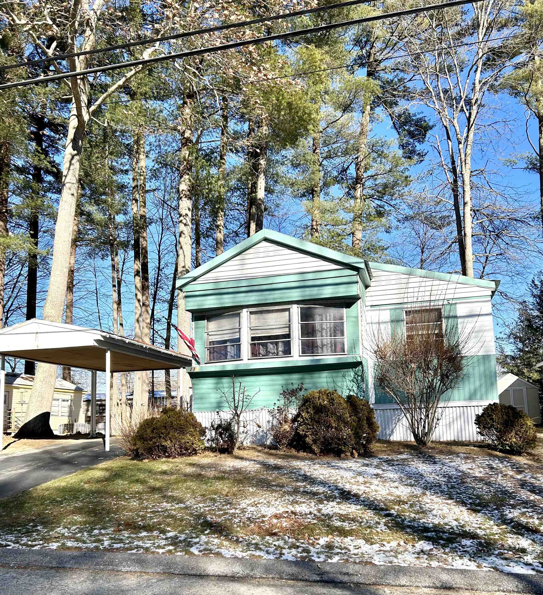 116 Robinhood Extension Exeter, NH 03833 - Photo 2 of 10