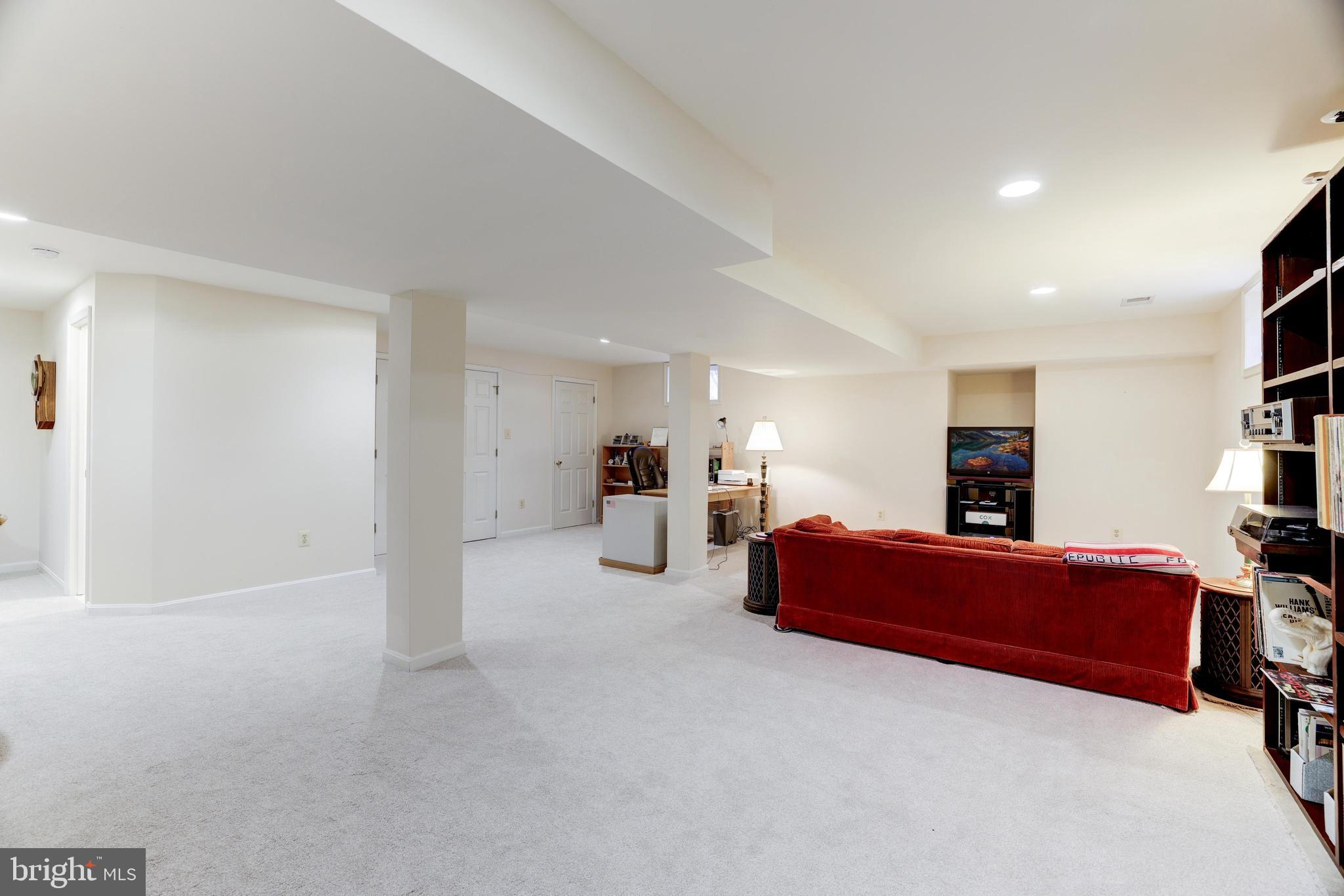 13221 Shady Ridge Lane Fairfax, VA 22033 - Photo 29 of 62 Recessed Lighting & Tons of Space!