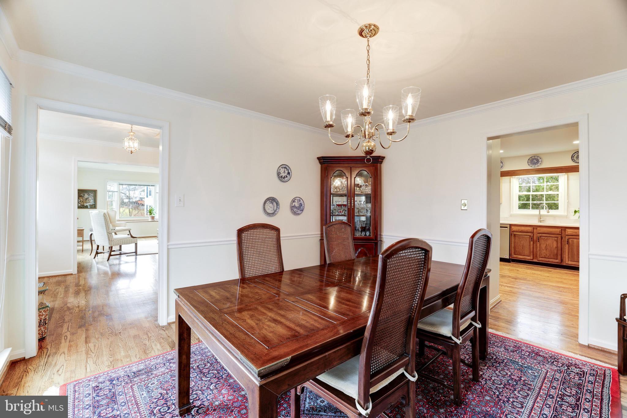 13221 Shady Ridge Lane Fairfax, VA 22033 - Photo 9 of 62 Elegant Crown Molding & Chair Rail