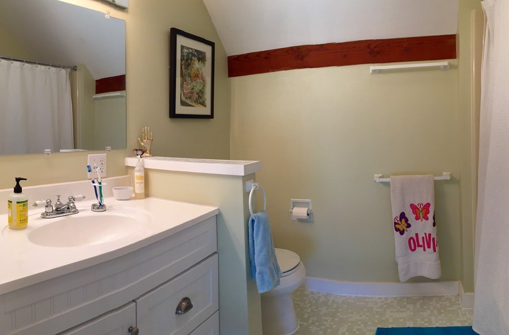 384 Middle Street Amherst, MA 01002 - Photo 30 of 30 Gallery Image 30
