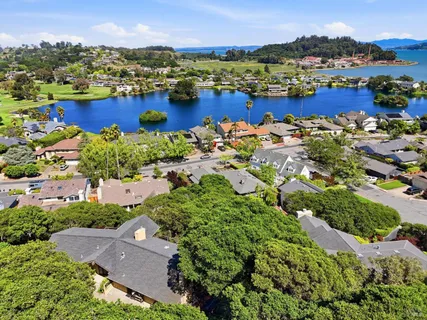 $2,398,000 | 81 Peacock Drive, San Rafael, CA 94901