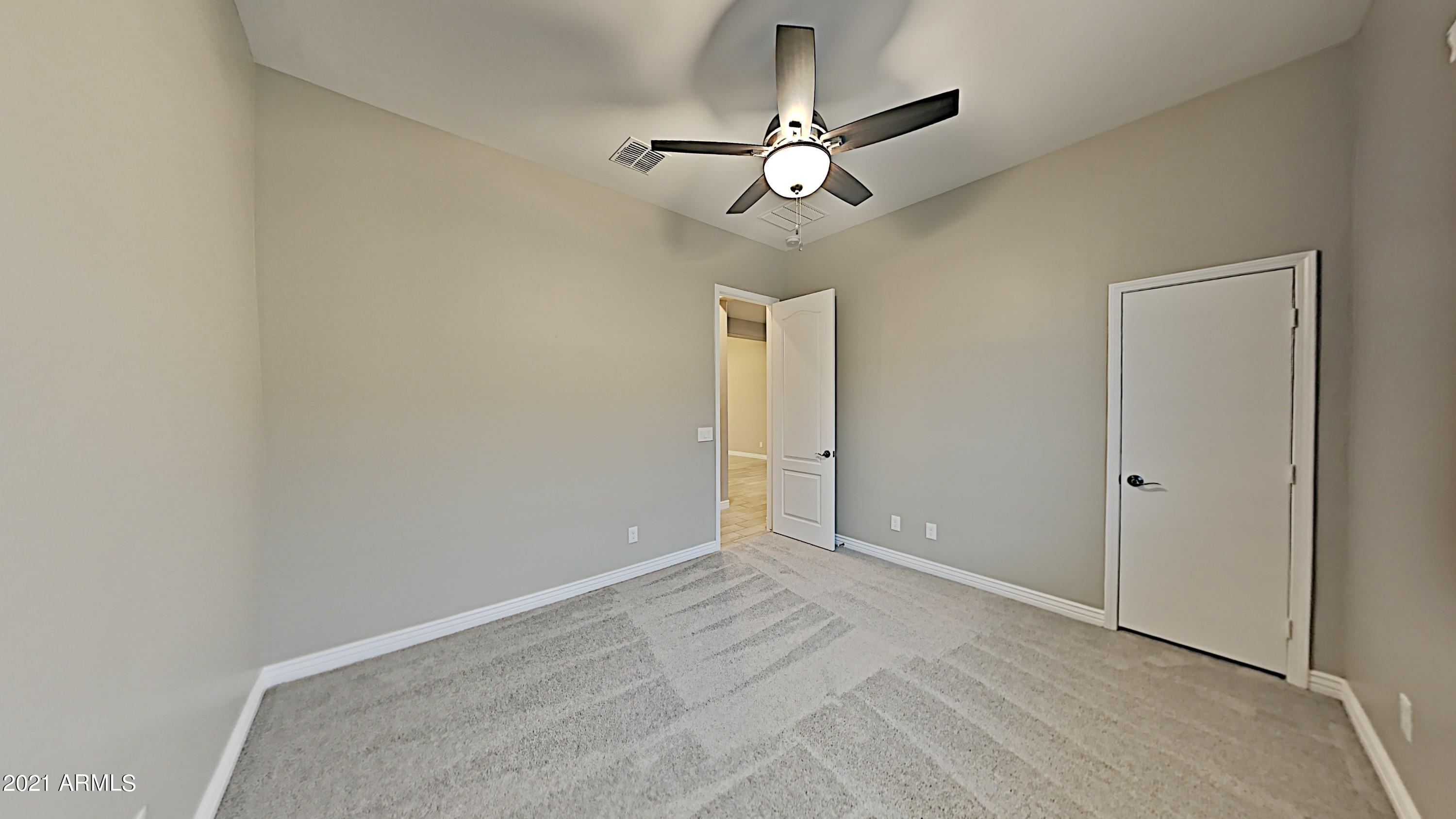2619 East Stacey Road Gilbert, AZ 85298 - Photo 13 of 22 11_Image_Gx1nWxCjn1
