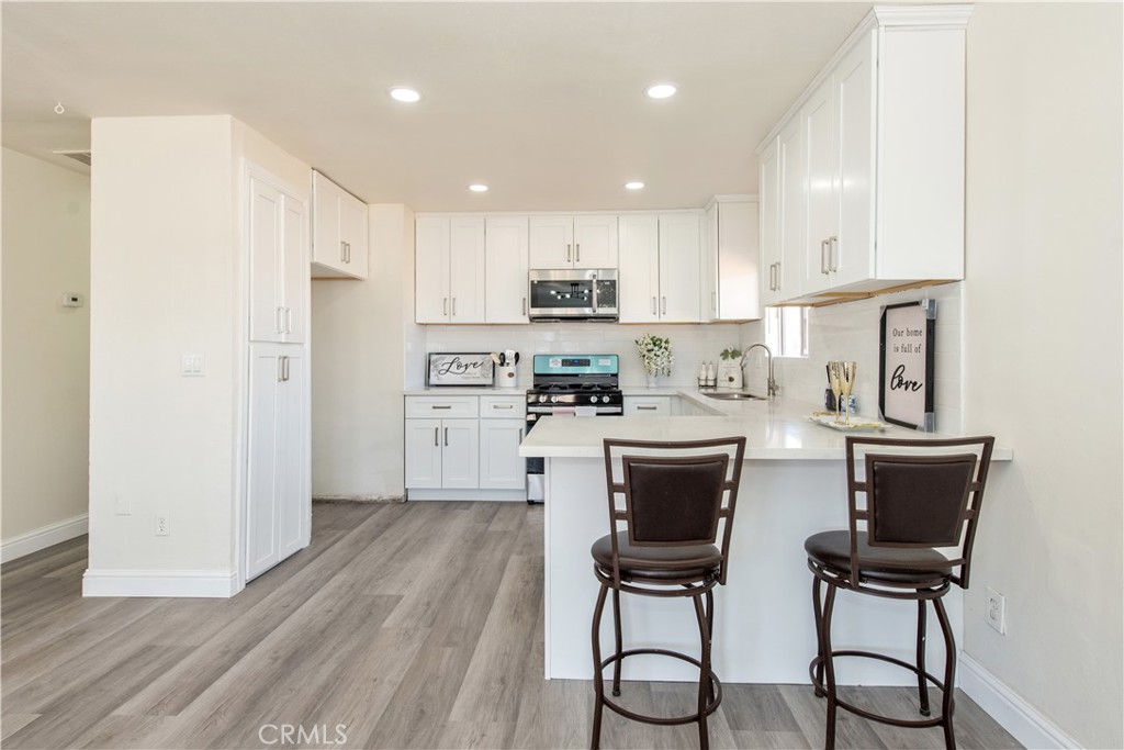 15105 Condor Road Victorville, CA 92394 - Photo 10 of 33 Gallery Image 10