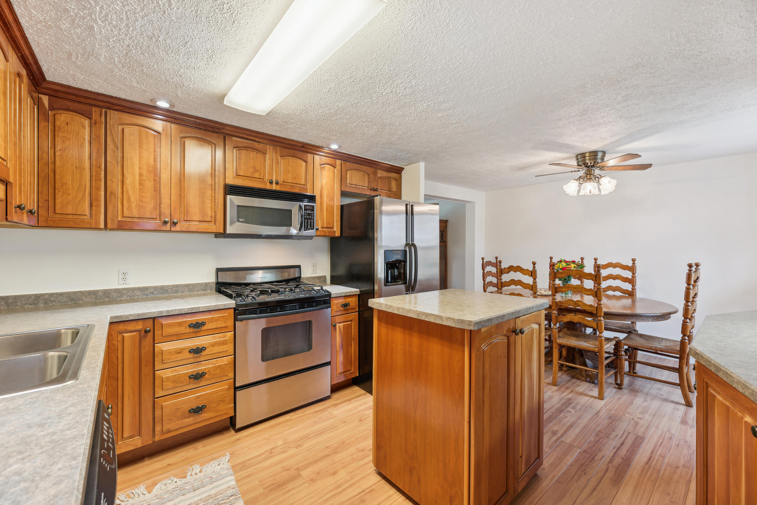 10617 Baldwin Road Bridgman, MI 49106 - Photo 8 of 39 07_interior