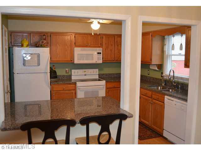 5907 High View Road Greensboro, NC 27410 - Photo 6 of 16 Kitchen.