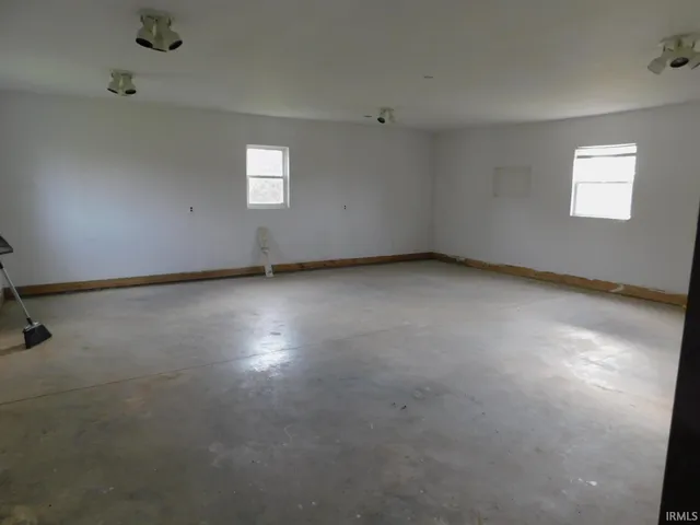 $239,000 | 11005 East Wagner Road, Solsberry, IN 47459