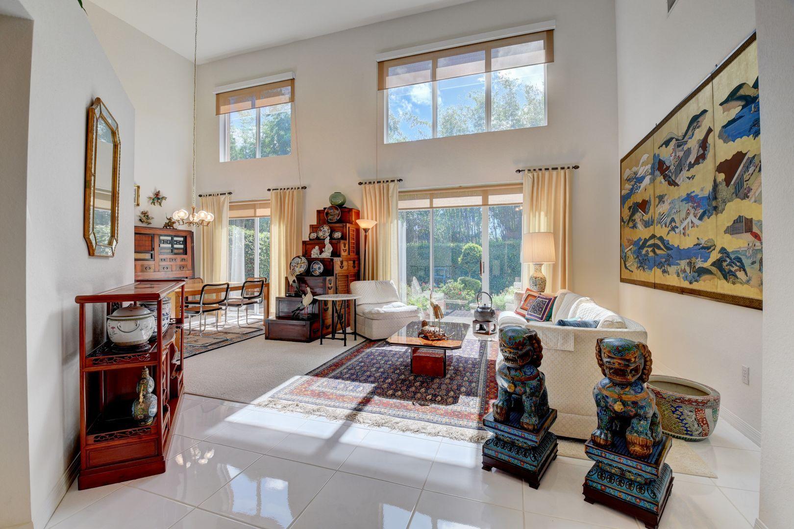4398 Northwest 29th Way Boca Raton, FL 33434 - Photo 8 of 26 Living room