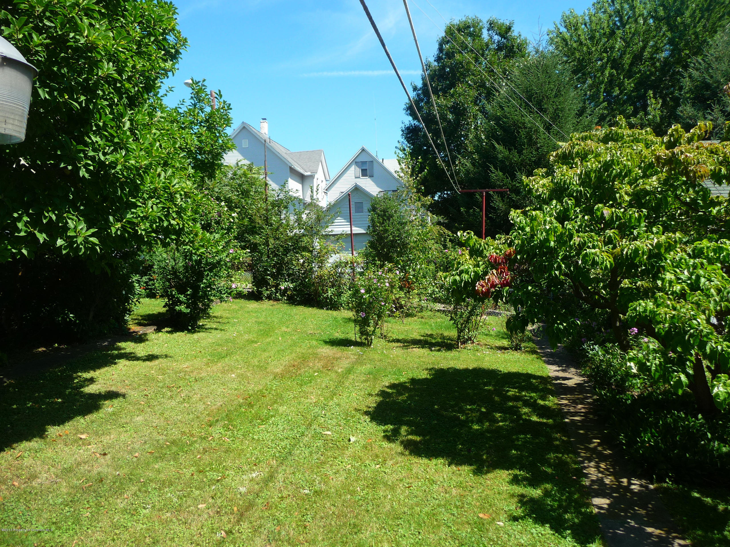 1008-1010 Ravine Street Scranton, PA 18508 - Photo 6 of 28 Gallery Image 6