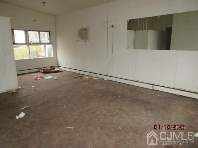 38 Kenlen Drive Edison, NJ 08817 - Photo 3 of 3 a view of a livingroom with a window