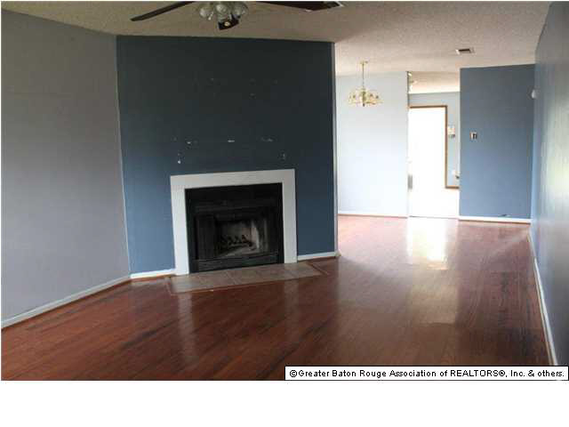 2237 General Beauregard Avenue Baton Rouge, LA 70810 - Photo 2 of 9 Gallery Image 2