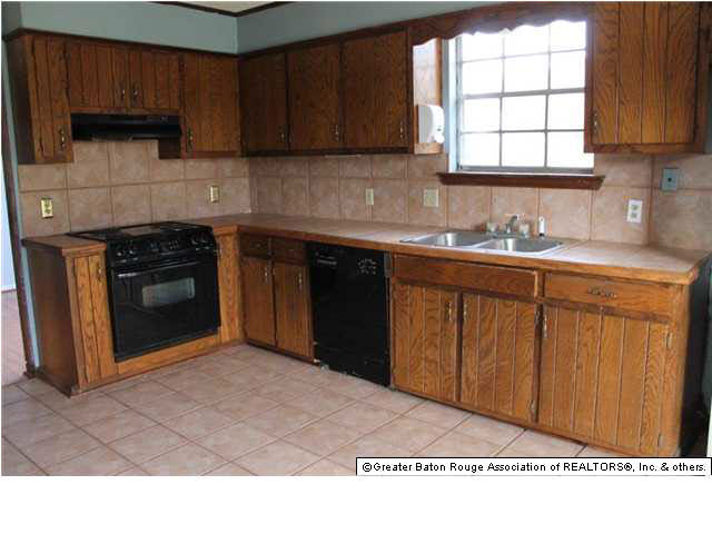 2237 General Beauregard Avenue Baton Rouge, LA 70810 - Photo 5 of 9 Gallery Image 5