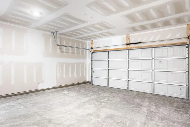 $357,990 | 213 Groveton Court, Euharlee, GA 30145