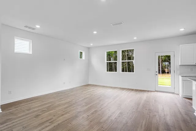 $357,990 | 213 Groveton Court, Euharlee, GA 30145