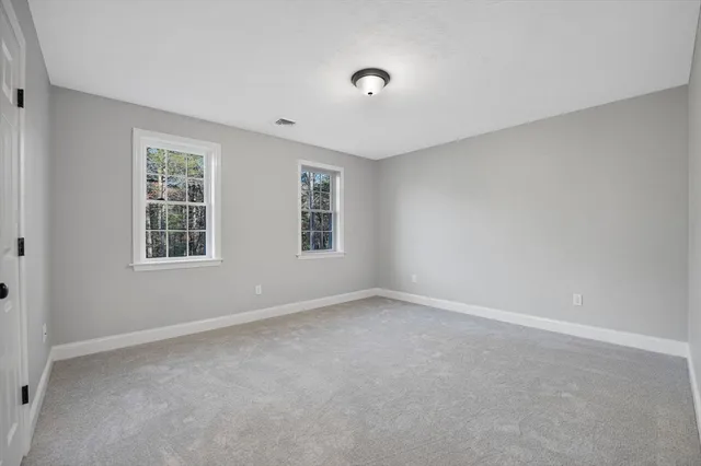 $799,000 | 490 High Street, Rochester, MA 02770