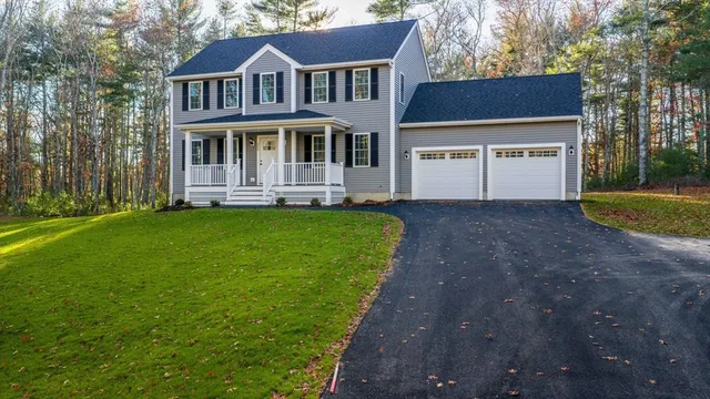 $799,000 | 490 High Street, Rochester, MA 02770