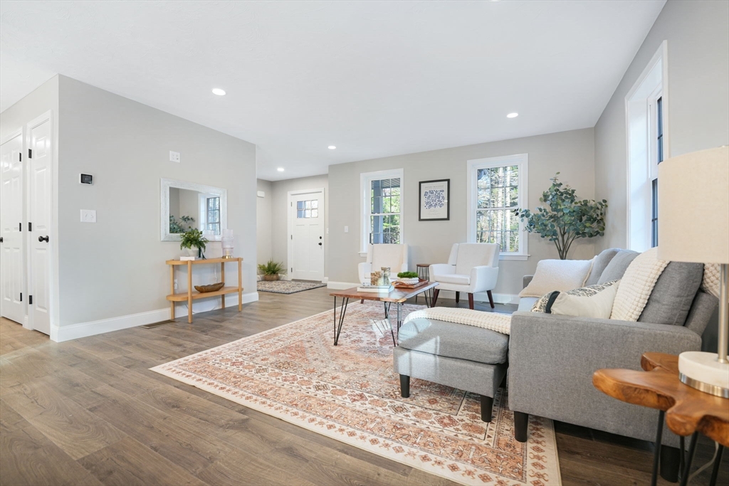 490 High Street Rochester, MA 02770 - Photo 8 of 35 Gallery Image 8