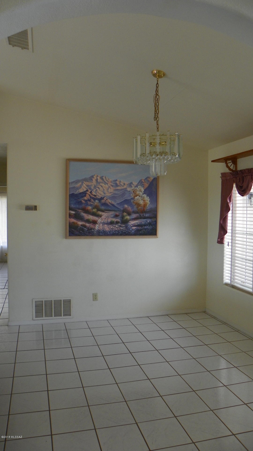 1400 Anclar Court Rio Rico, AZ 85648 - Photo 4 of 22 Gallery Image 4
