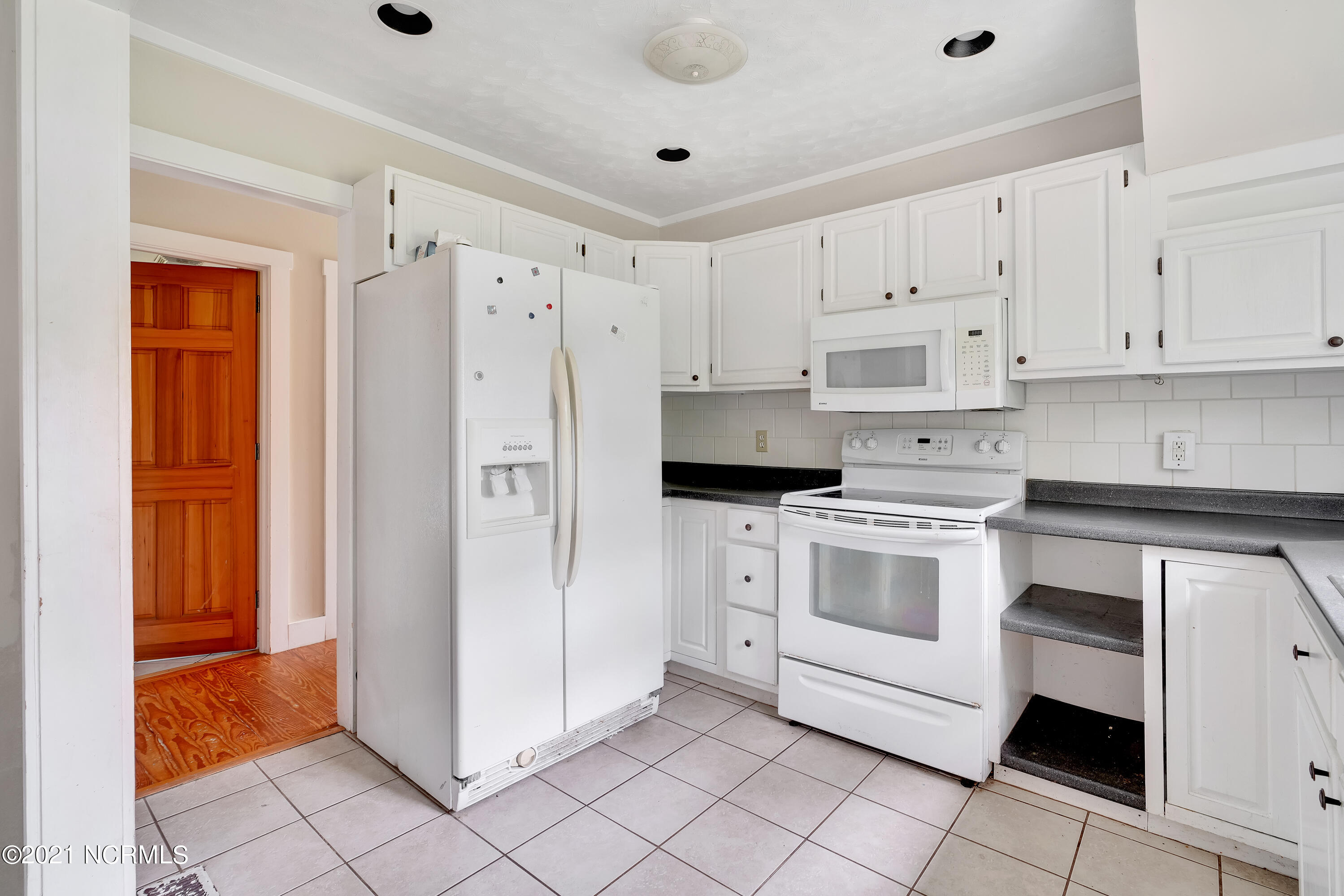 7796 Alexander Road Wilmington, NC 28411 - Photo 7 of 34 7796AlexanderRoad-07