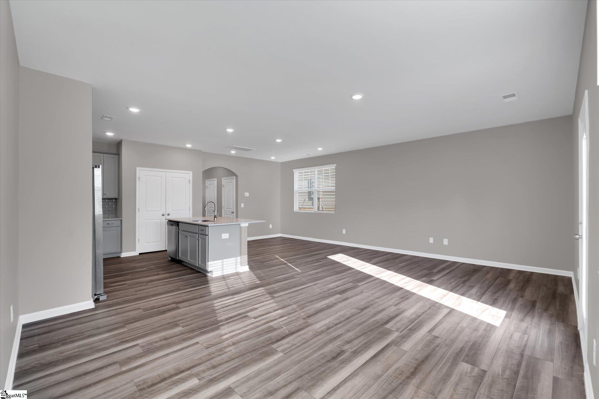 290 East Compass Way Easley, SC 29640 - Photo 11 of 23