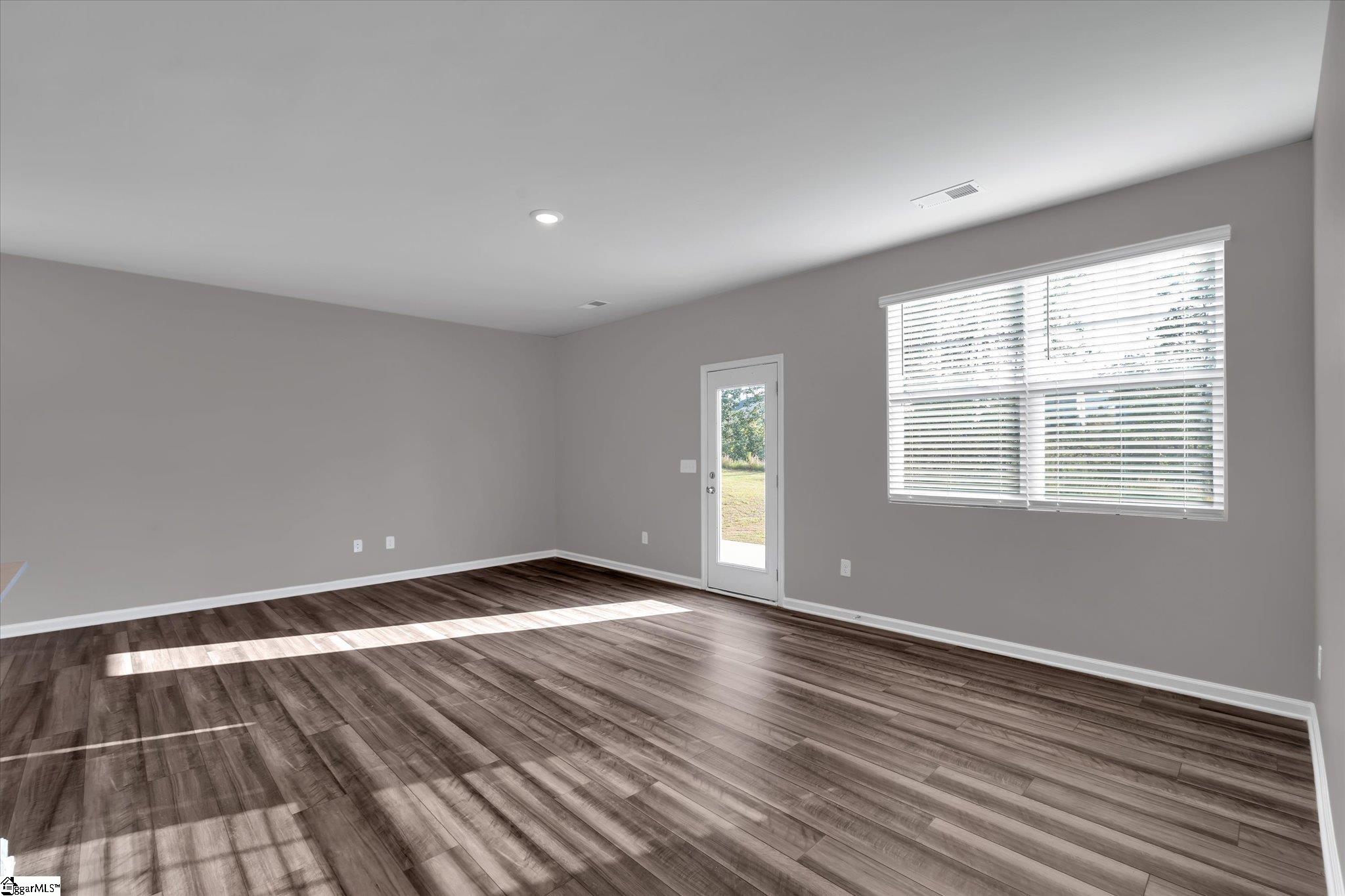 290 East Compass Way Easley, SC 29640 - Photo 12 of 23