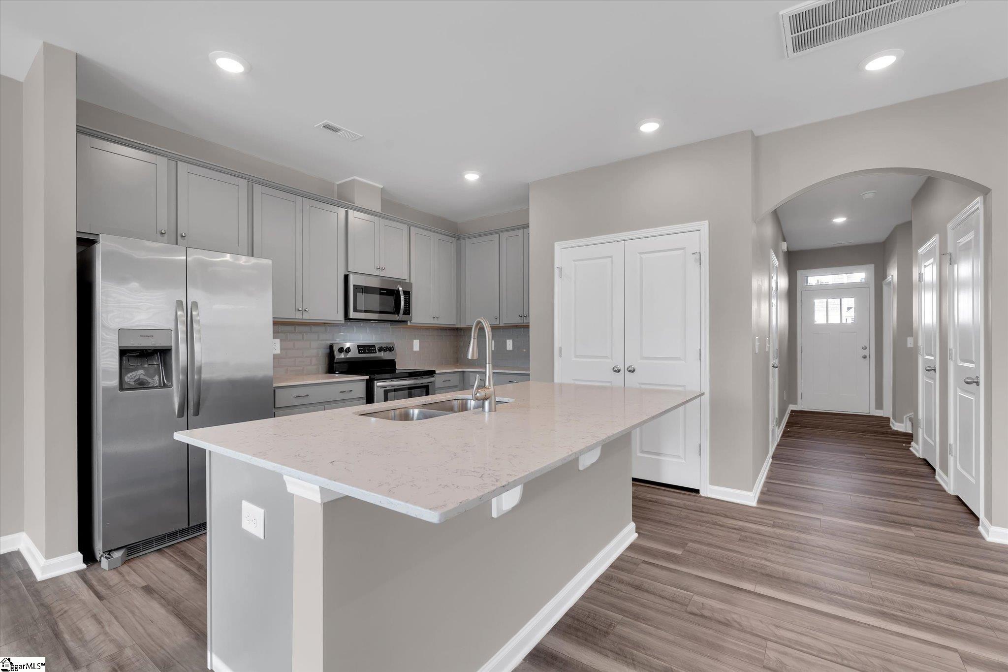 290 East Compass Way Easley, SC 29640 - Photo 5 of 23