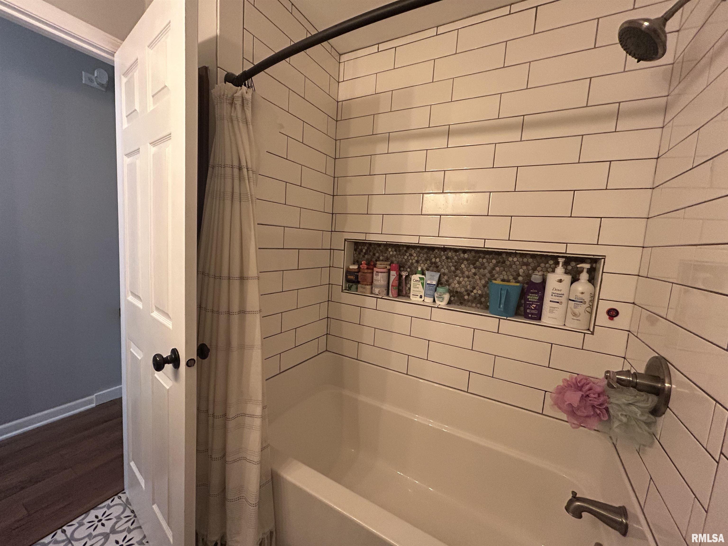 1 Sarah Avenue Springfield, IL 62703 - Photo 12 of 29