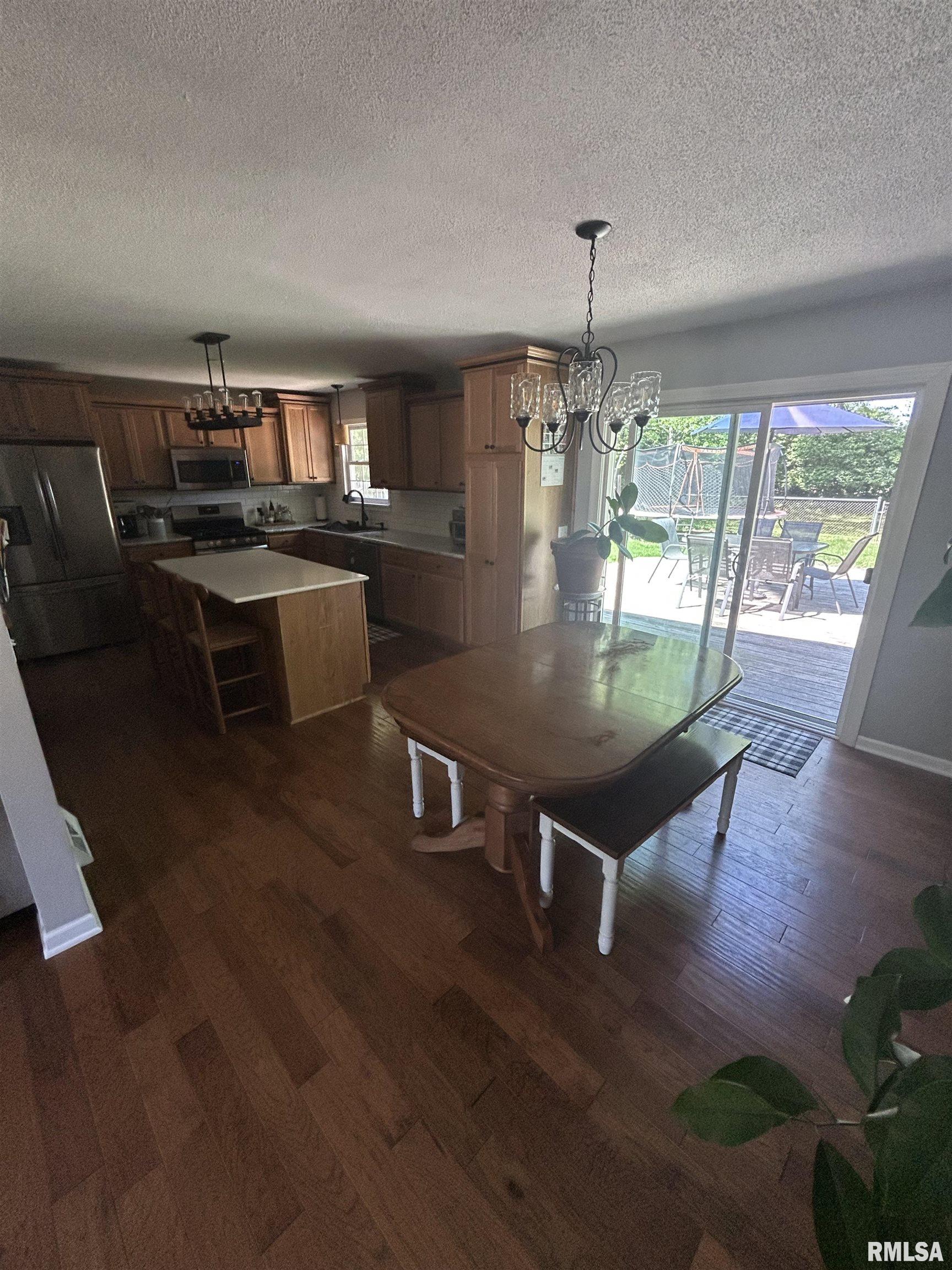 1 Sarah Avenue Springfield, IL 62703 - Photo 8 of 29