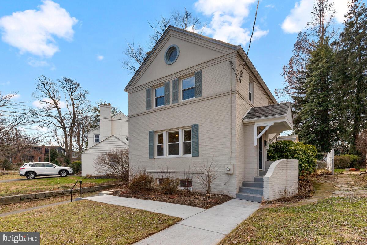 8402 Cedar Street Silver Spring, MD 20910 - Photo 1 of 41 8402 Cedar in DTSS