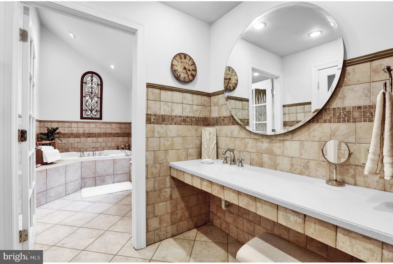 17 Highview Lane Yardley, PA 19067 - Photo 34 of 55 Master Bath