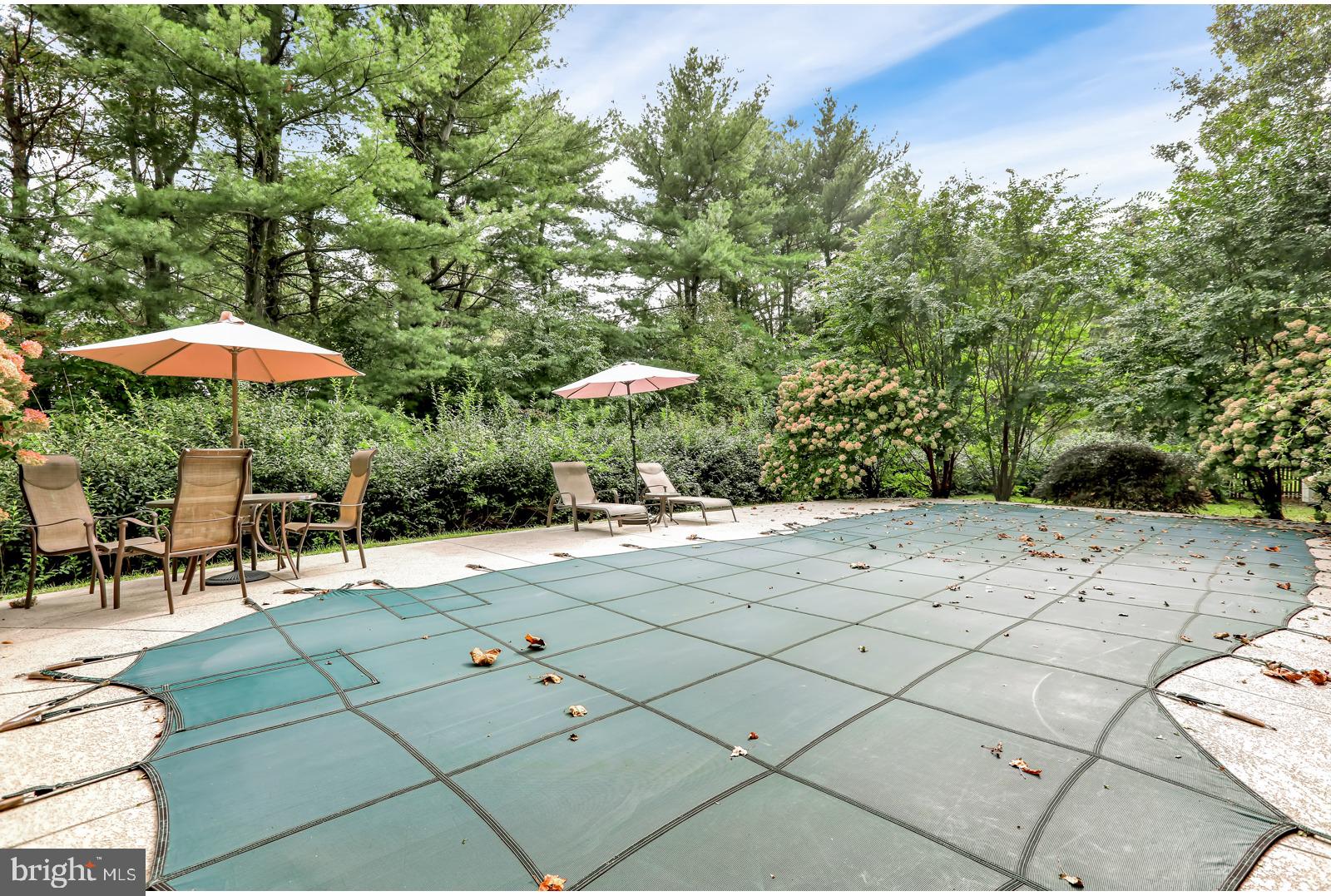 17 Highview Lane Yardley, PA 19067 - Photo 52 of 55 Inground pool