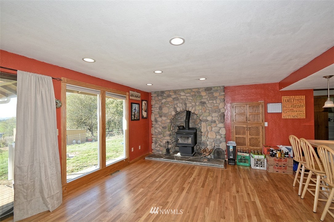 13004 Roosevelt Road Snohomish, WA 98290 - Photo 14 of 21