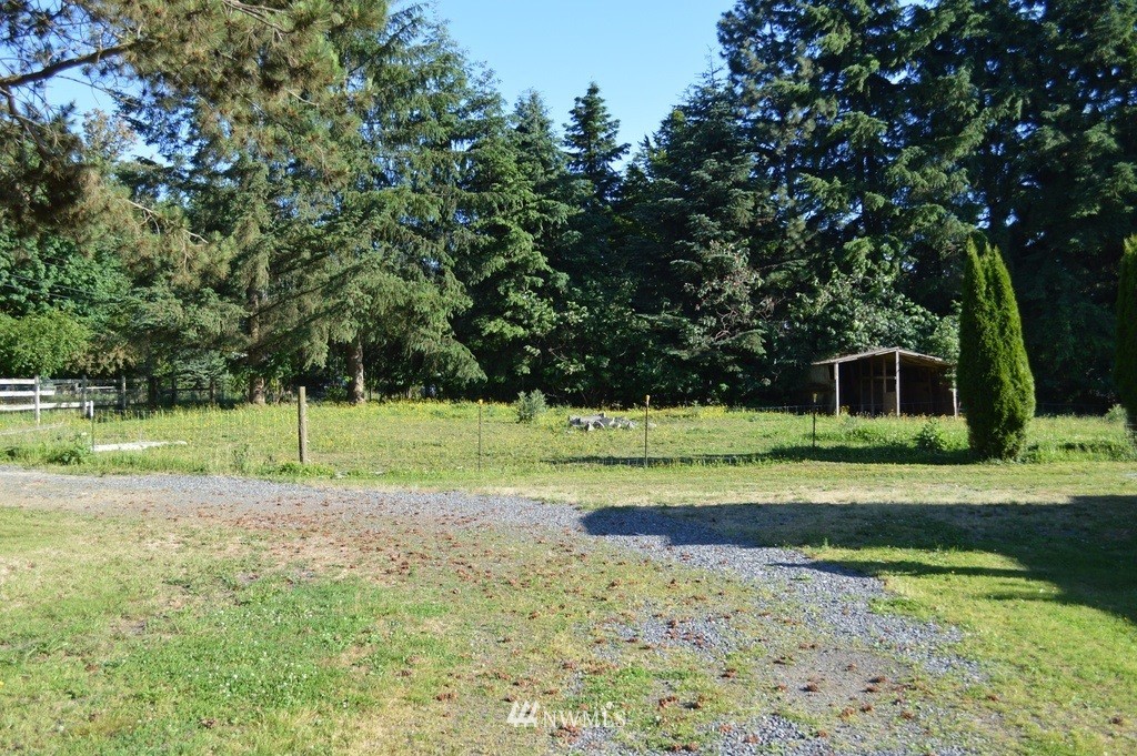 13004 Roosevelt Road Snohomish, WA 98290 - Photo 3 of 21