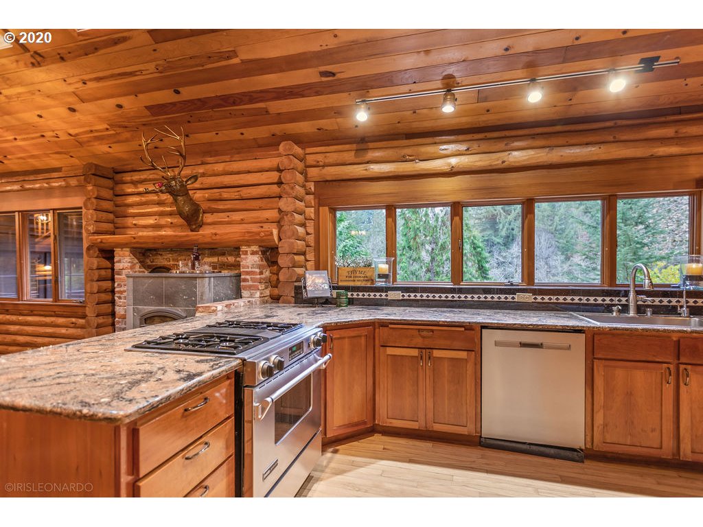 39308 Northeast Amboy Road Yacolt, WA 98675 - Photo 14 of 32 Gallery Image 14
