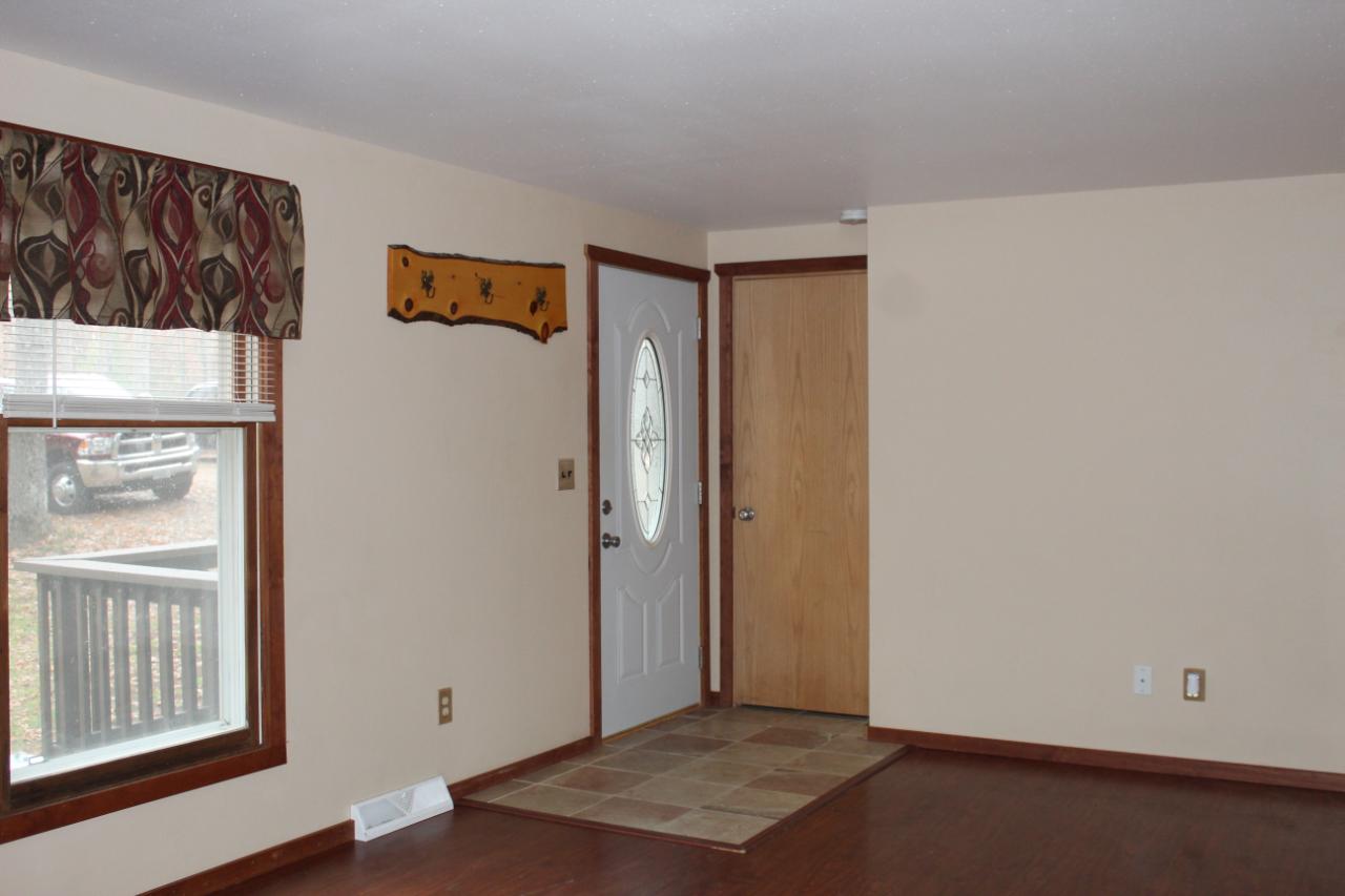 4290 Oak Drive Rhinelander, WI 54501 - Photo 2 of 30 Gallery Image 2