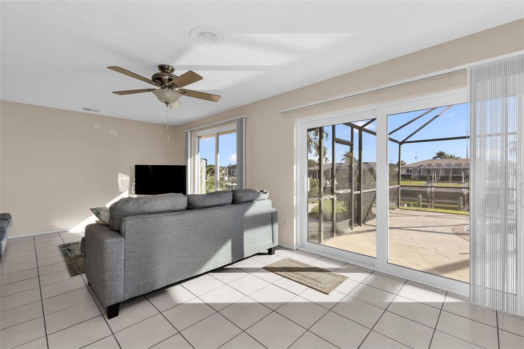 944 Genoa Court Punta Gorda, FL 33950 - Photo 12 of 35