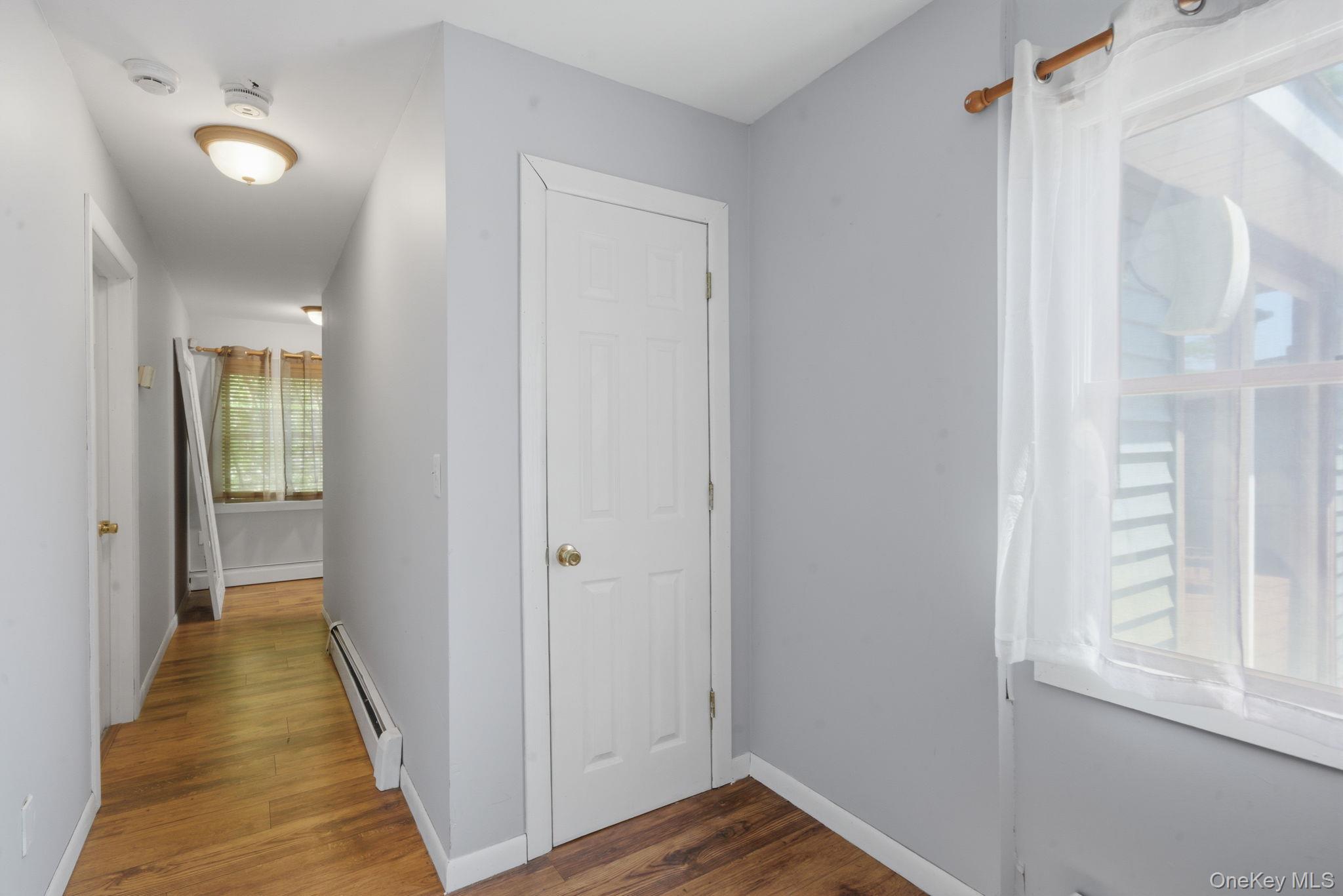 612 Blue Point Road Holtsville, NY 11742 - Photo 21 of 47