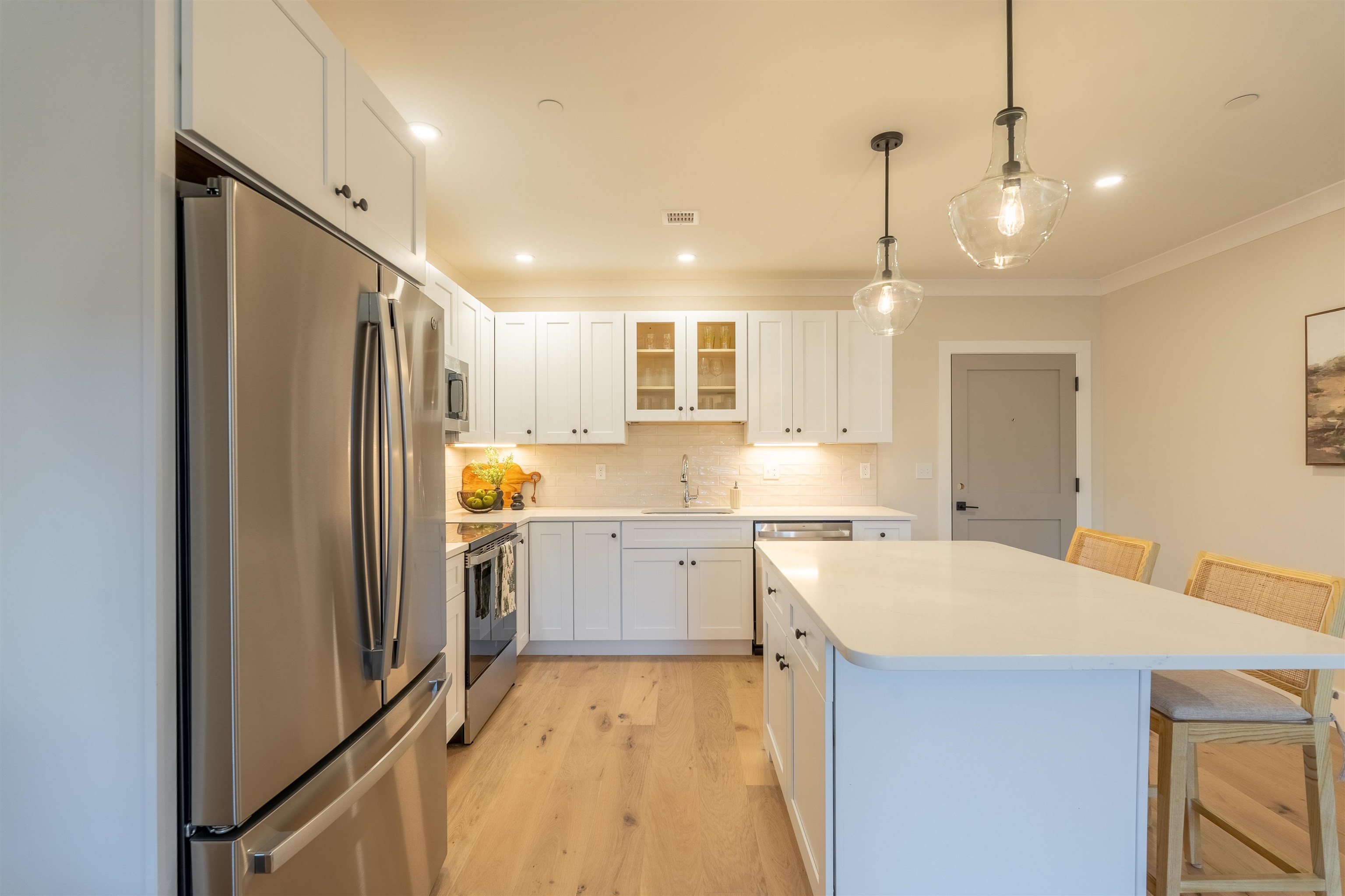 815 Lafayette Road, Unit 101 Portsmouth, NH 03801 - Photo 11 of 27