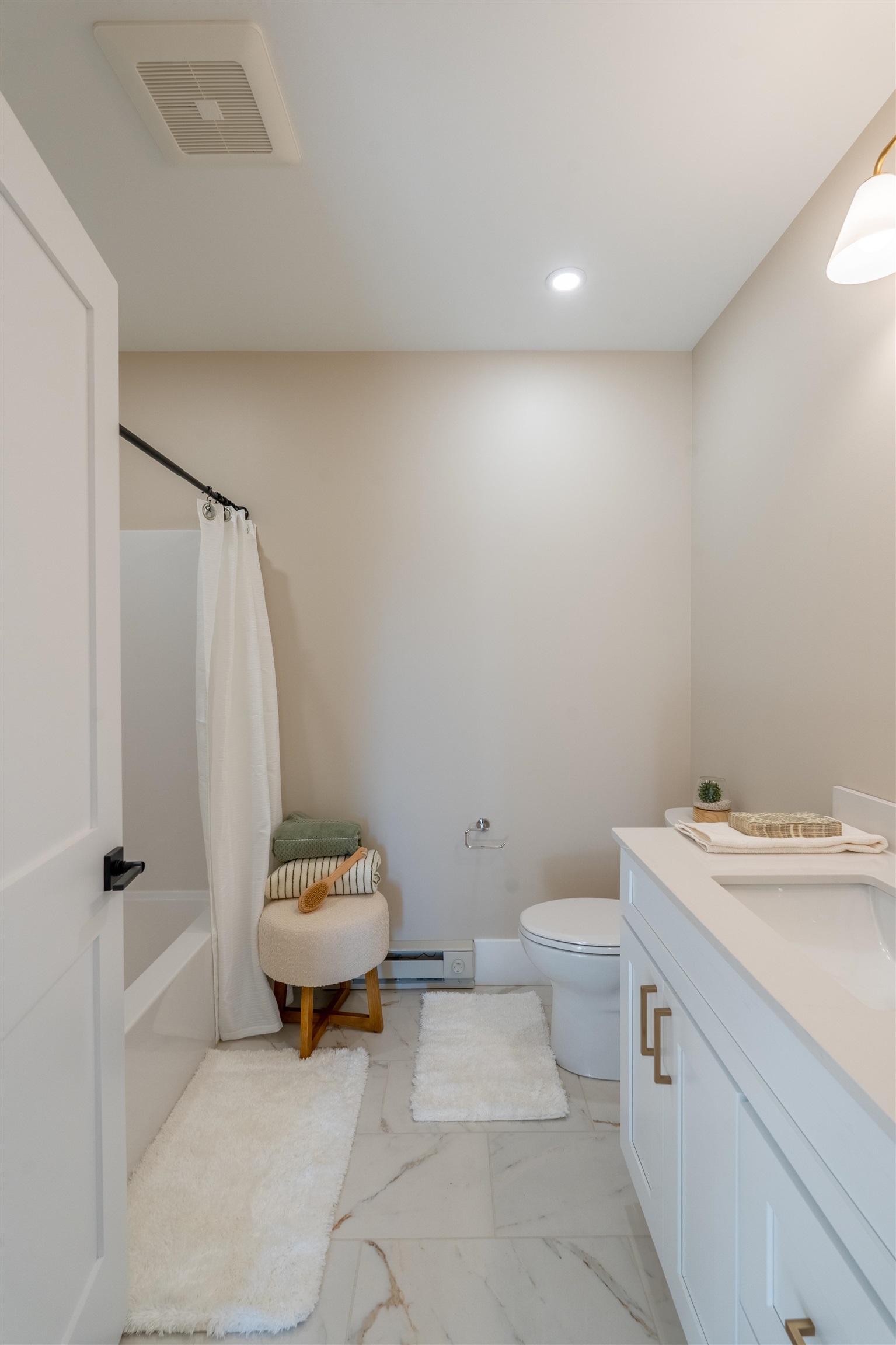 815 Lafayette Road, Unit 101 Portsmouth, NH 03801 - Photo 19 of 27