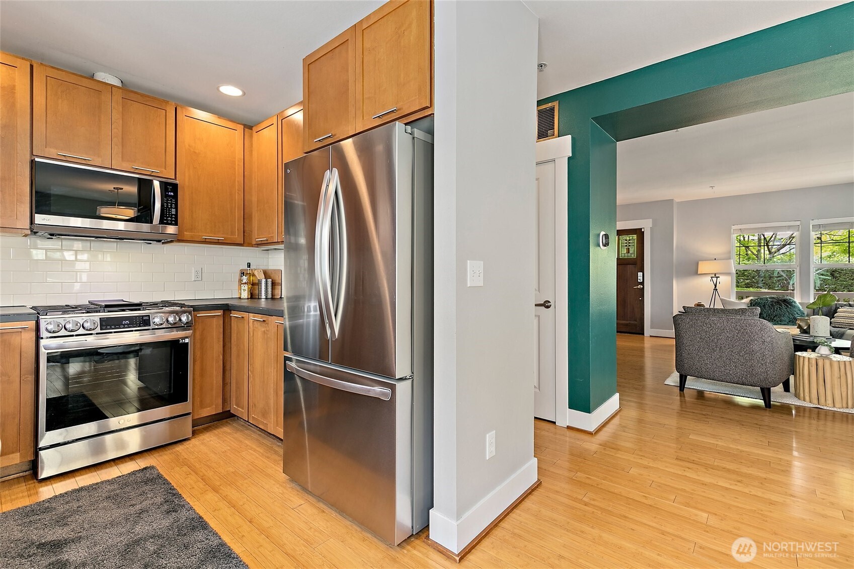 3253 Southwest Raymond Street Seattle, WA 98126 - Photo 13 of 35 Gallery Image 13
