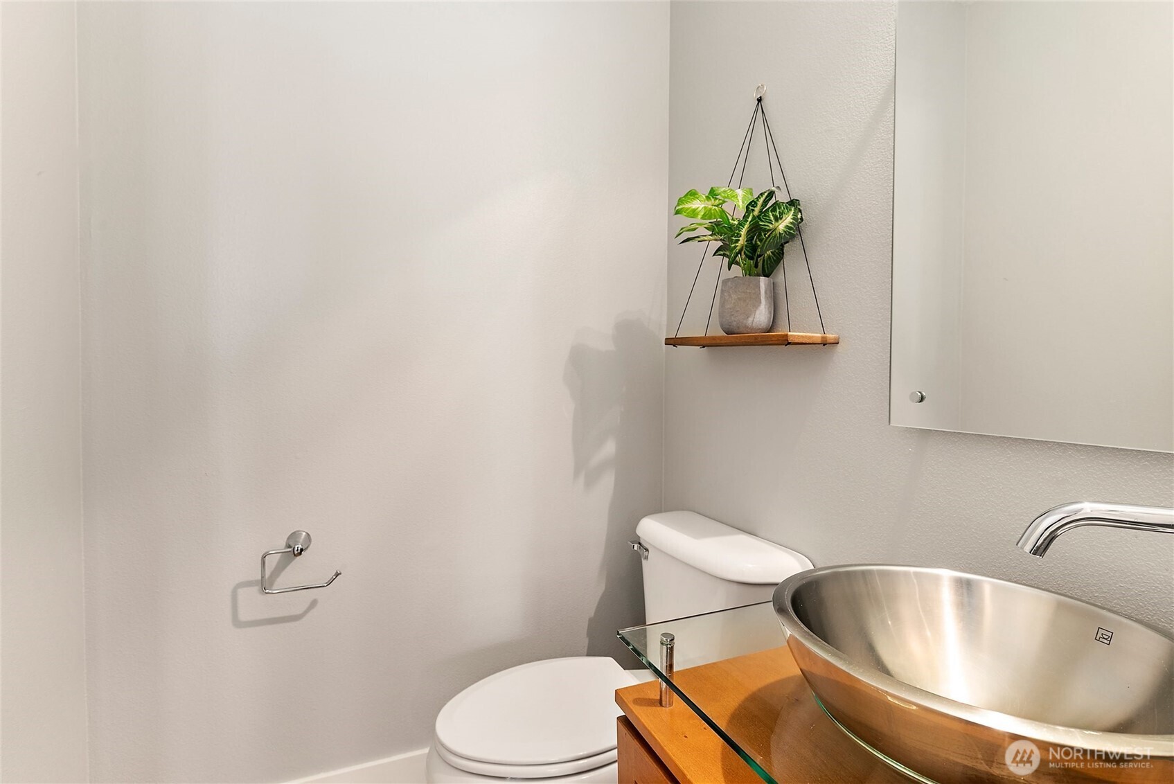 3253 Southwest Raymond Street Seattle, WA 98126 - Photo 14 of 35 Gallery Image 14