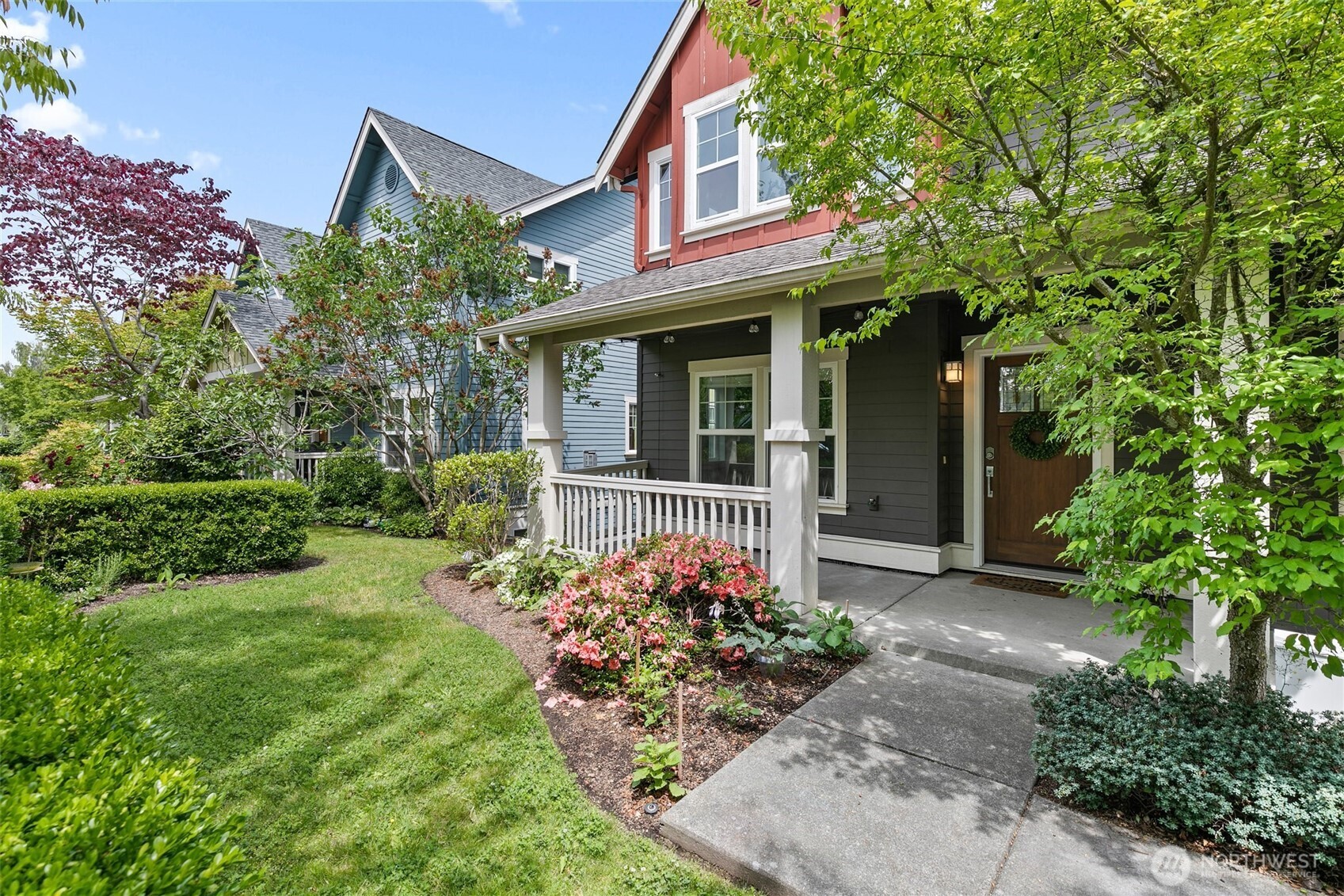 3253 Southwest Raymond Street Seattle, WA 98126 - Photo 2 of 35 Gallery Image 2