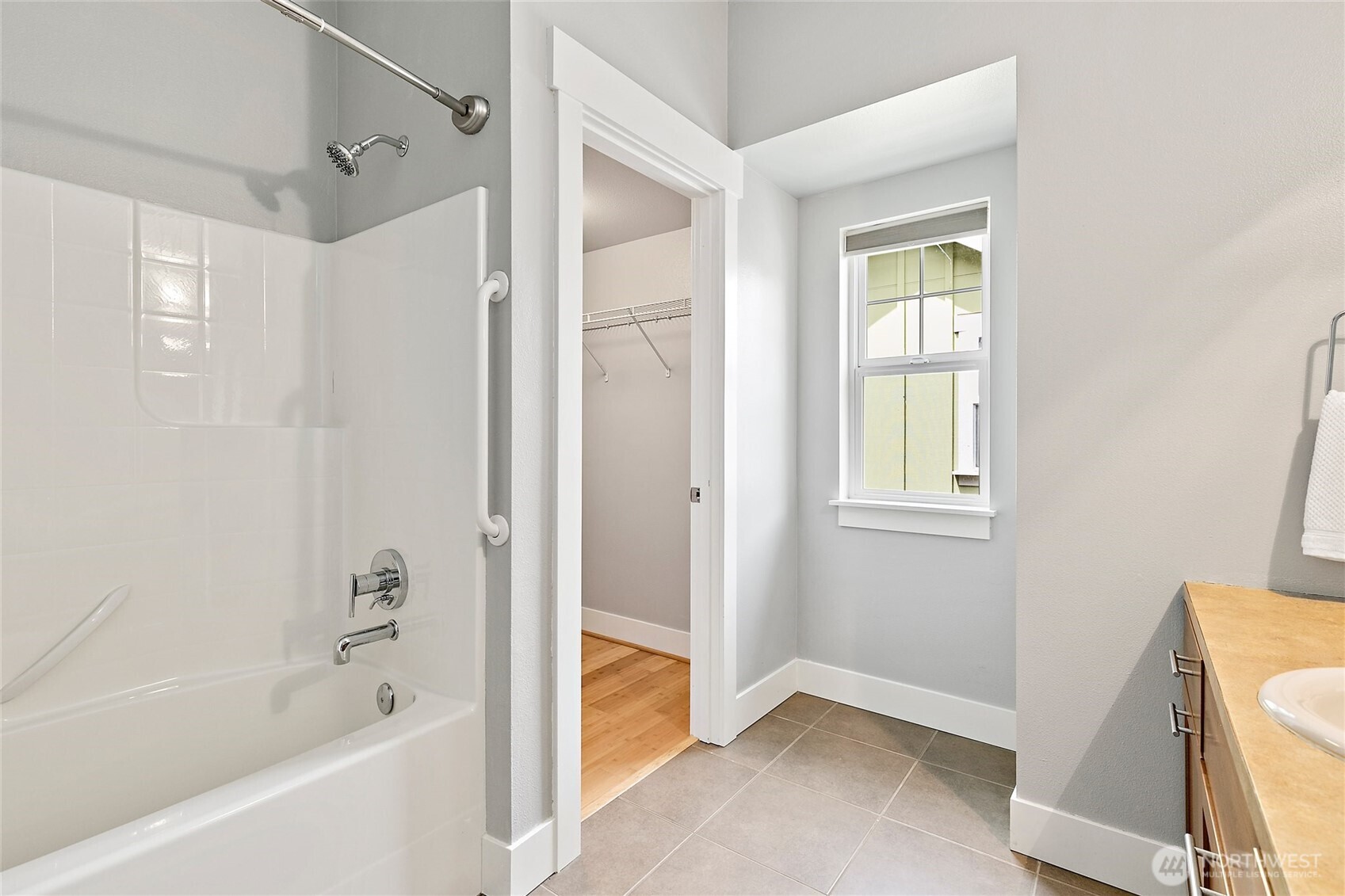 3253 Southwest Raymond Street Seattle, WA 98126 - Photo 24 of 35 Gallery Image 24